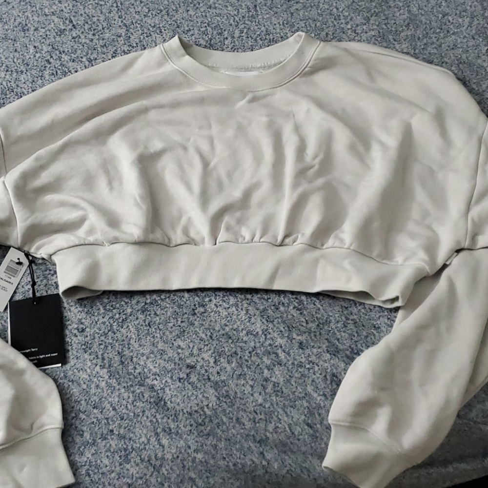 NWT Aritzia TNA Palisades